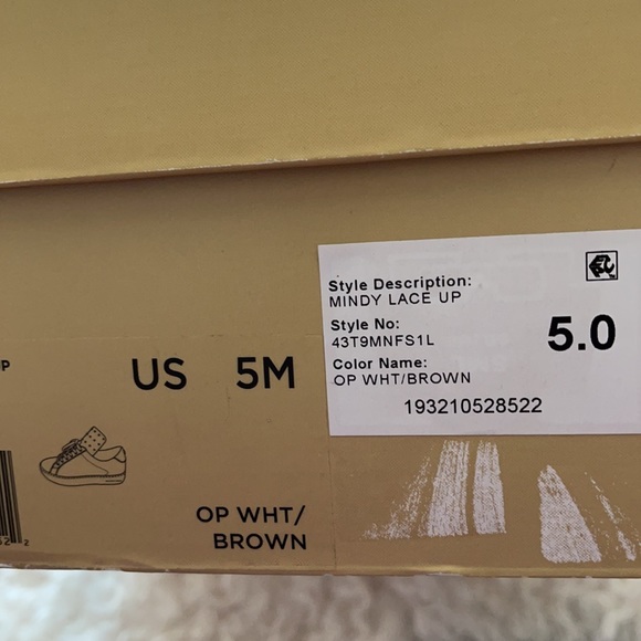 MICHAEL KORS - Picture 7 of 8